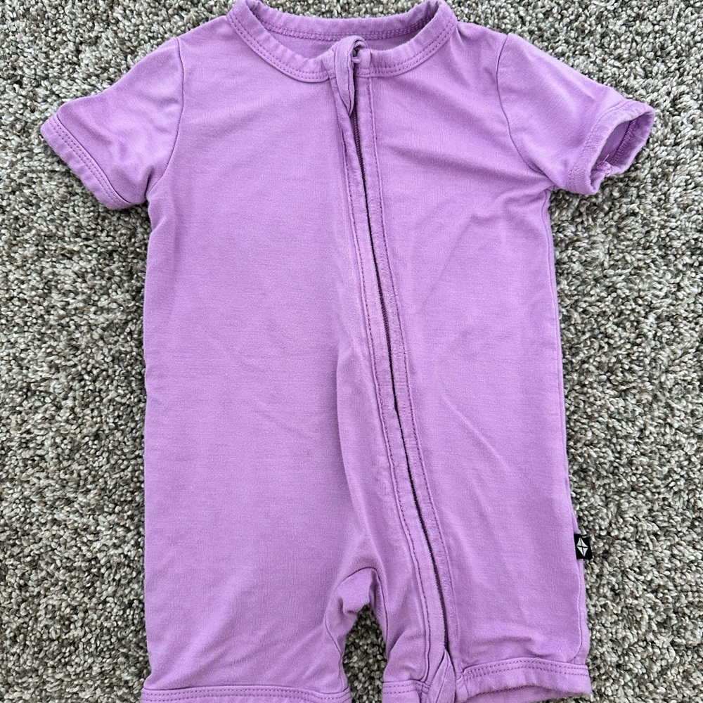 Kyte BABY Purple Bodysuit One Piece with Short Sleeves